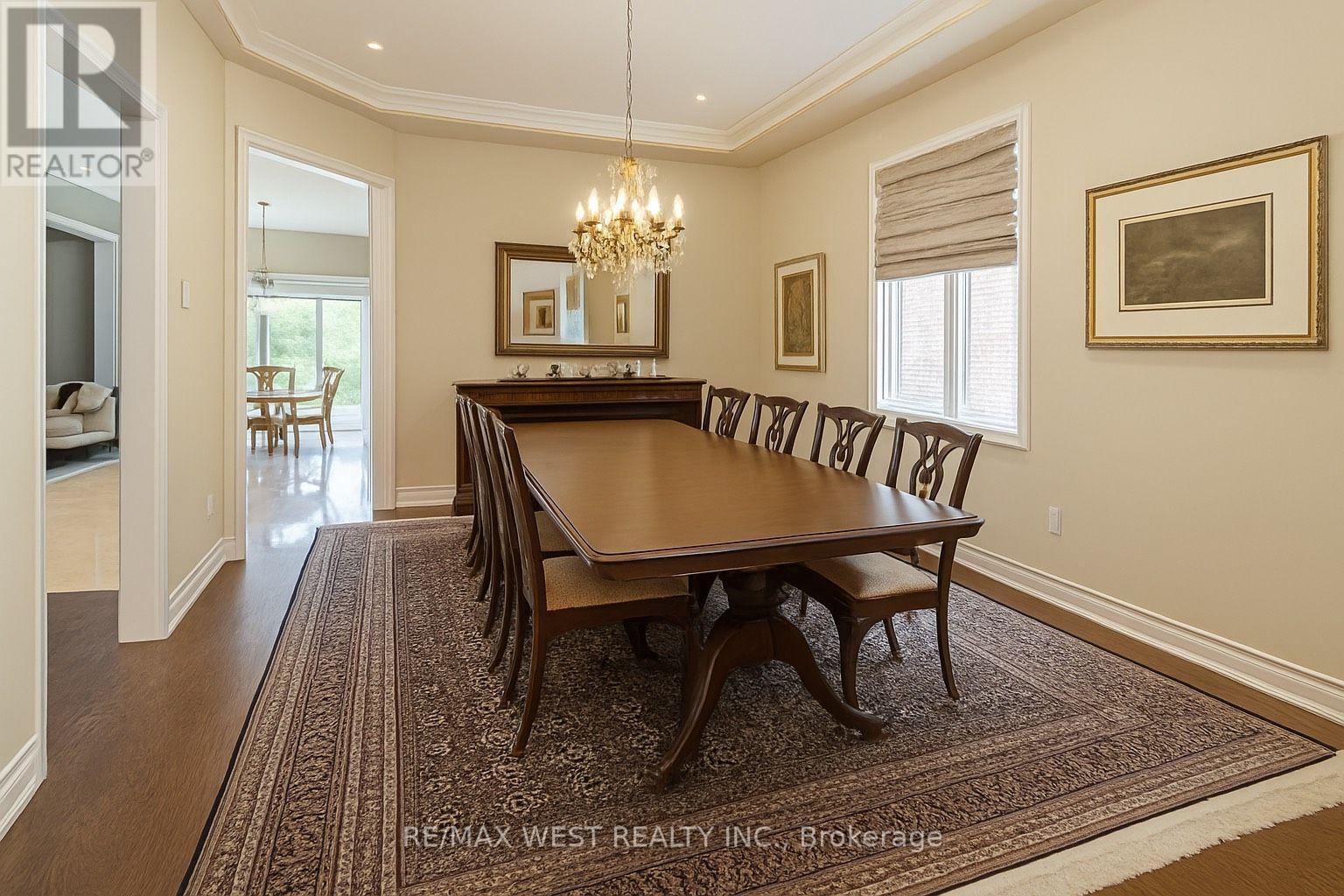 160 TOWNSGATE DRIVE