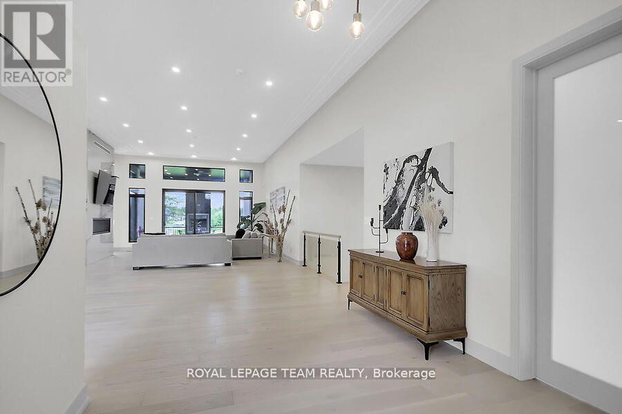 6865 PEBBLE TRAIL WAY