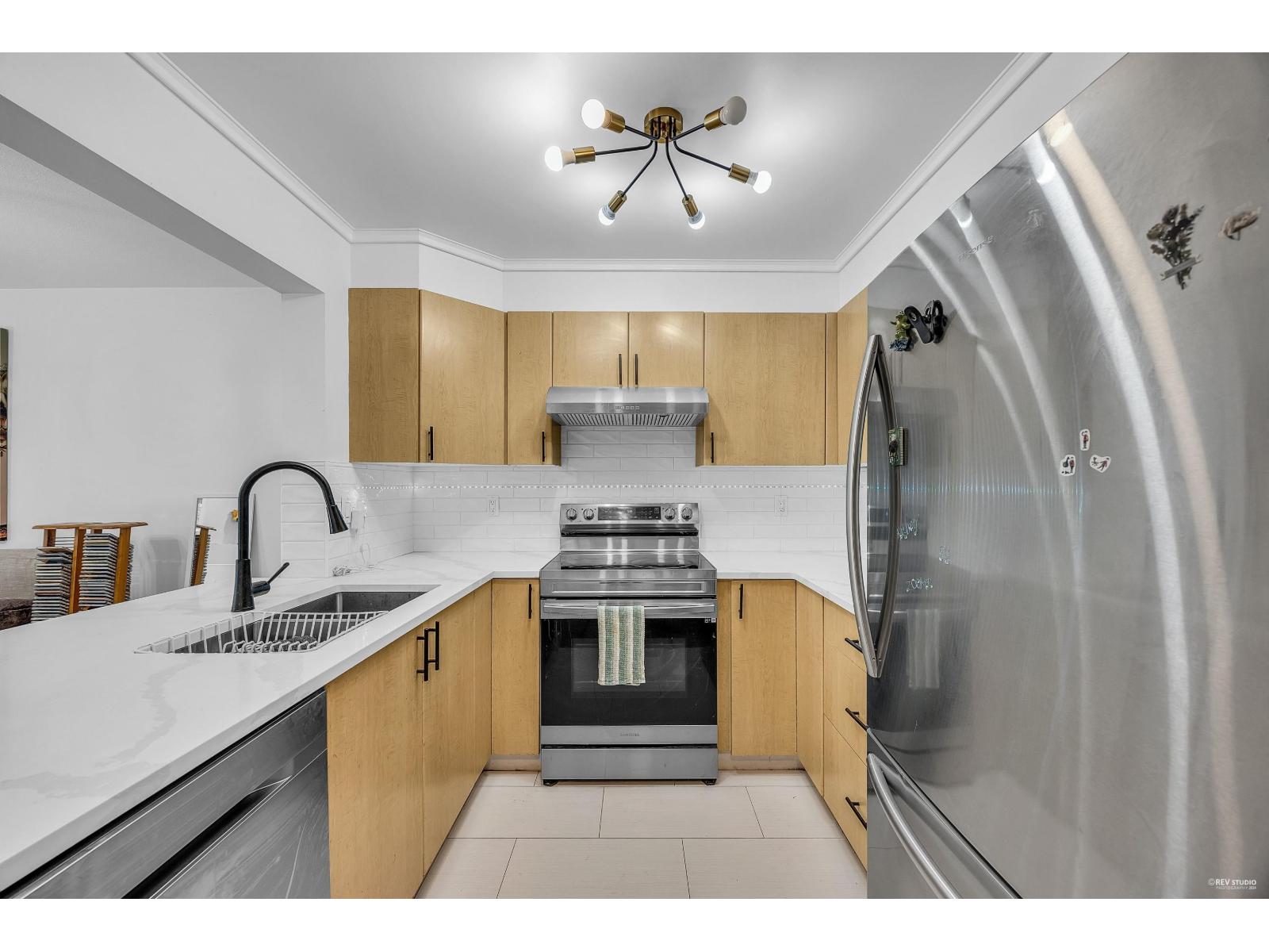 310 15220 E GUILDFORD DRIVE