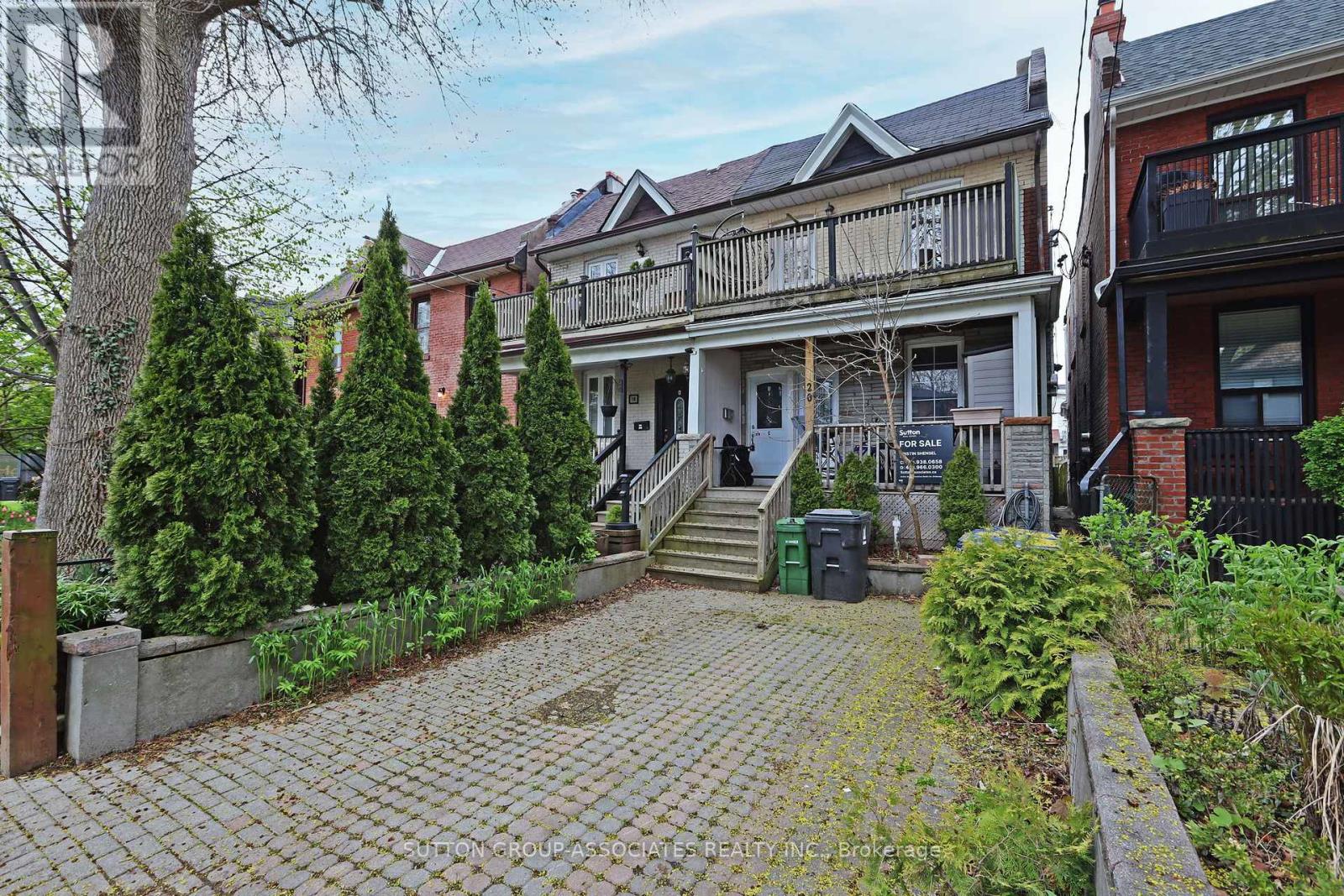 20 ASHDALE AVENUE