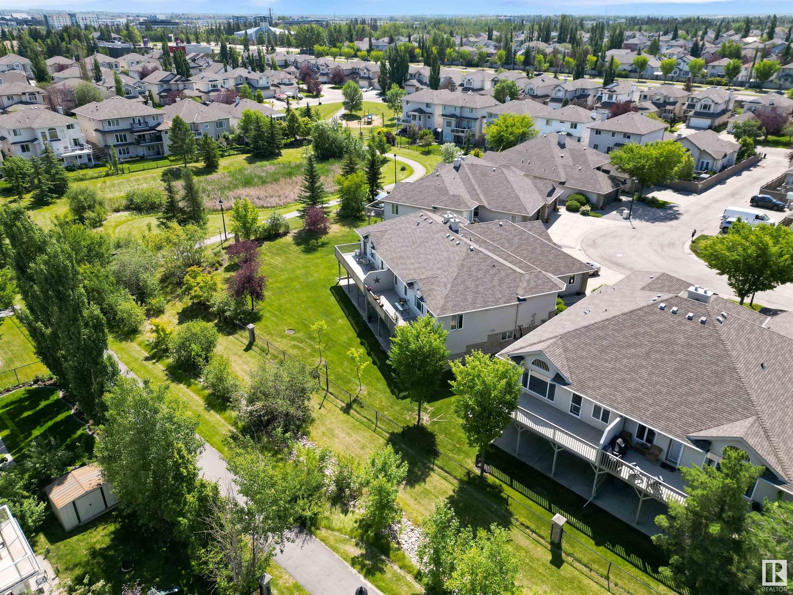 #7 10848 8 AV SW