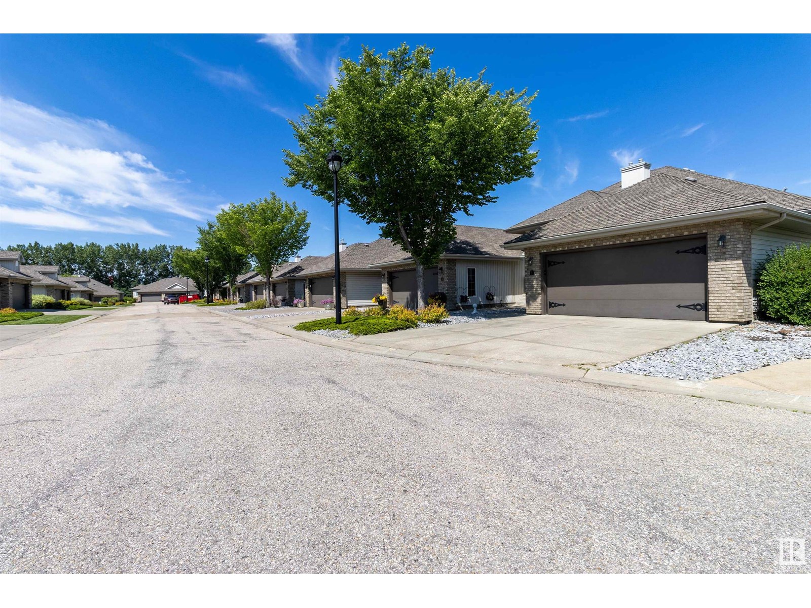 #7 10848 8 AV SW