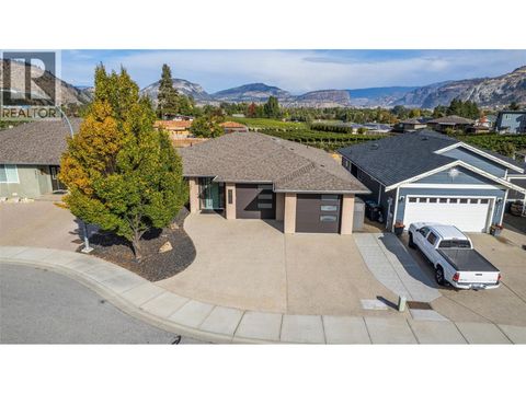 6963 CHARDONNAY Place Oliver BC V0H1T4