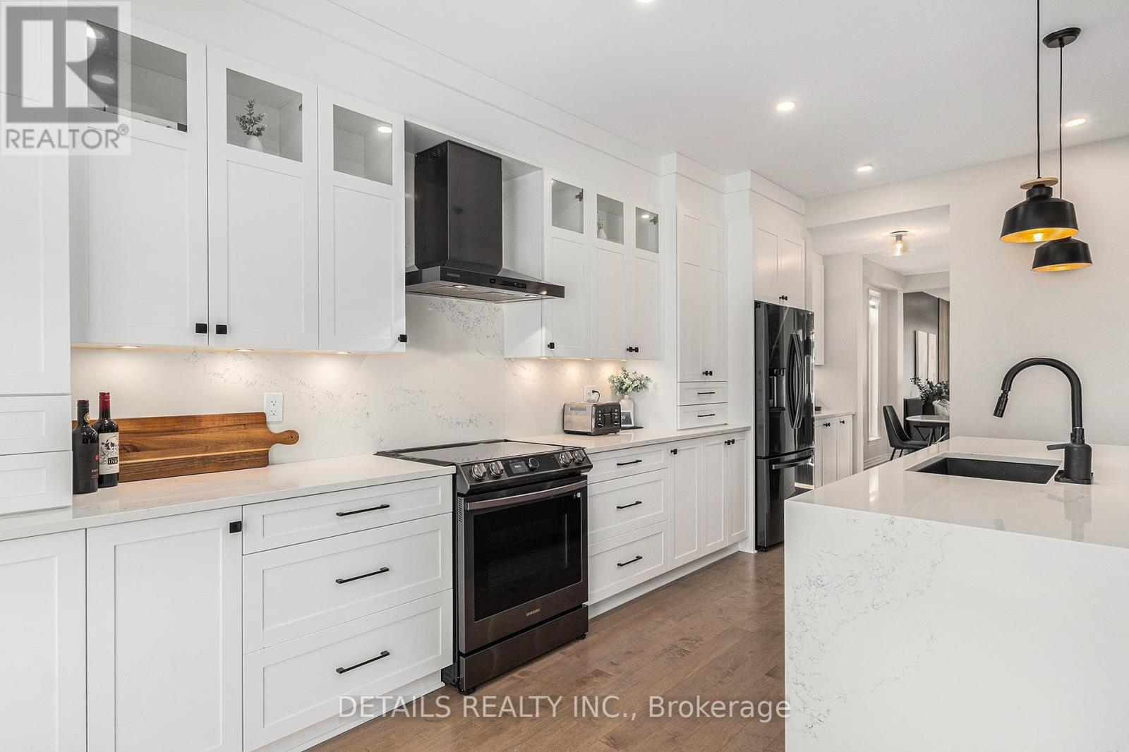 480 FAMILLE LAPORTE AVENUE S