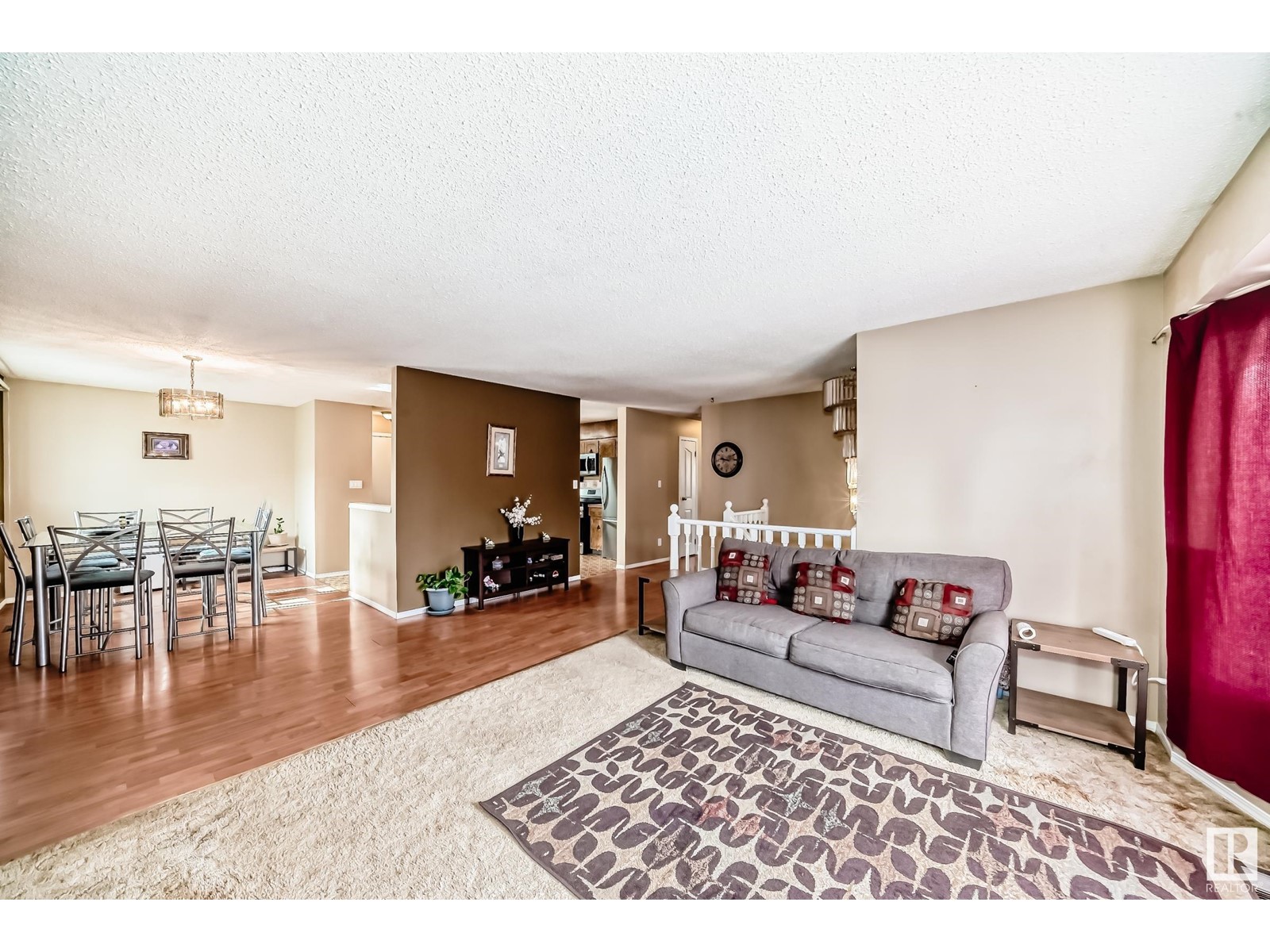 18623 62A AV NW