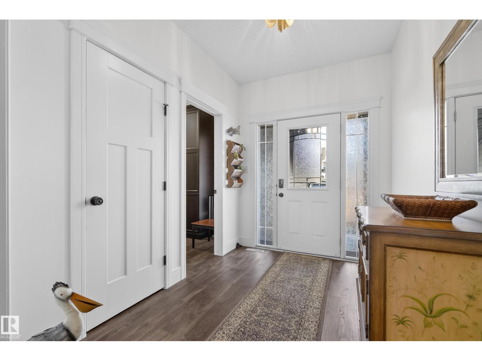 3687 WESTCLIFF WY SW