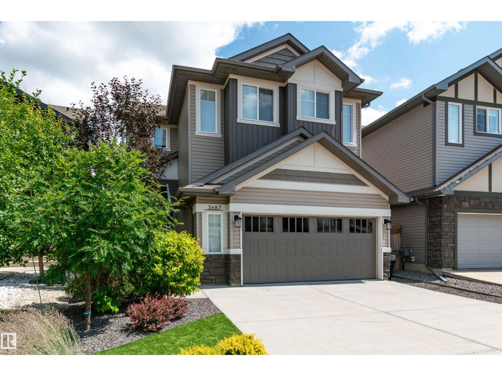 3687 WESTCLIFF WY SW