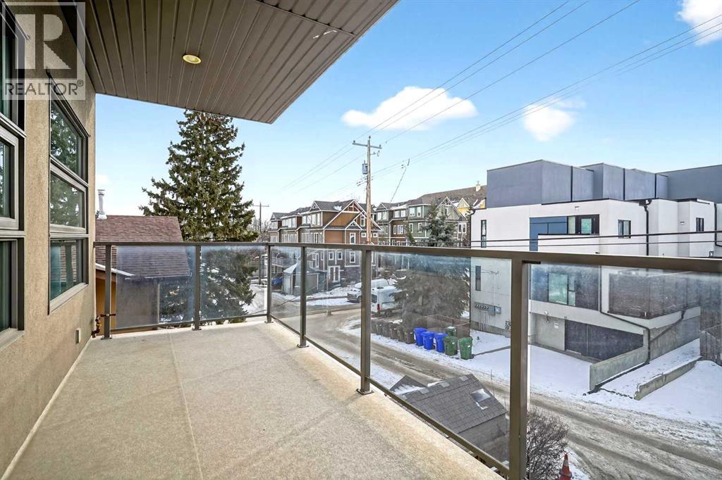 204, 1707 27 Avenue SW