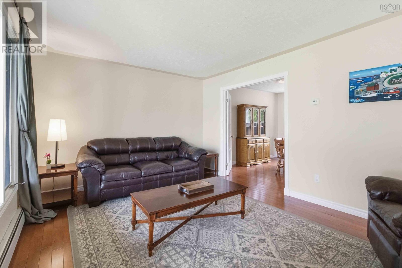12 Cedar Crescent