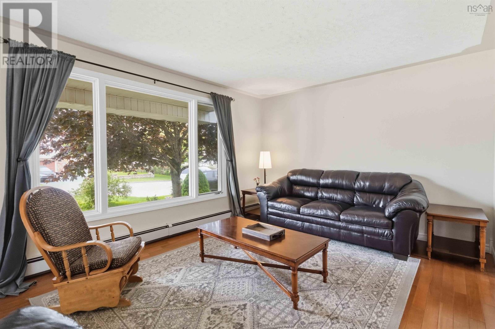 12 Cedar Crescent