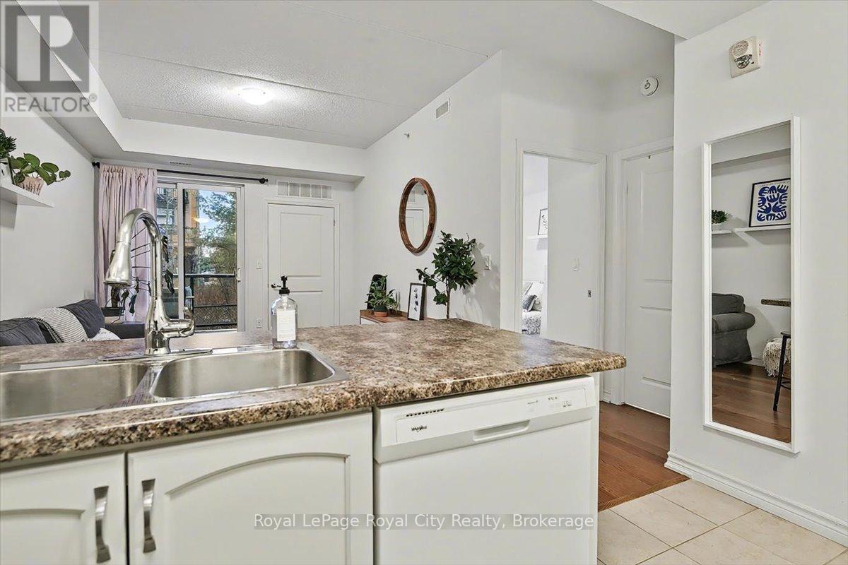 120 - 1284 GORDON STREET