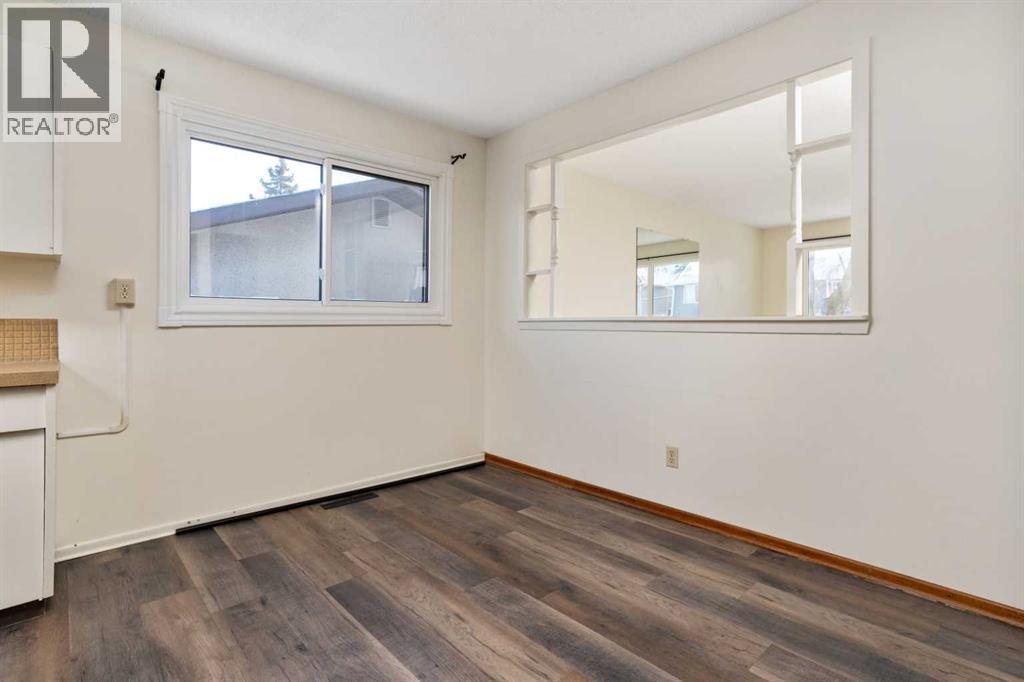 36 Grandview Crescent