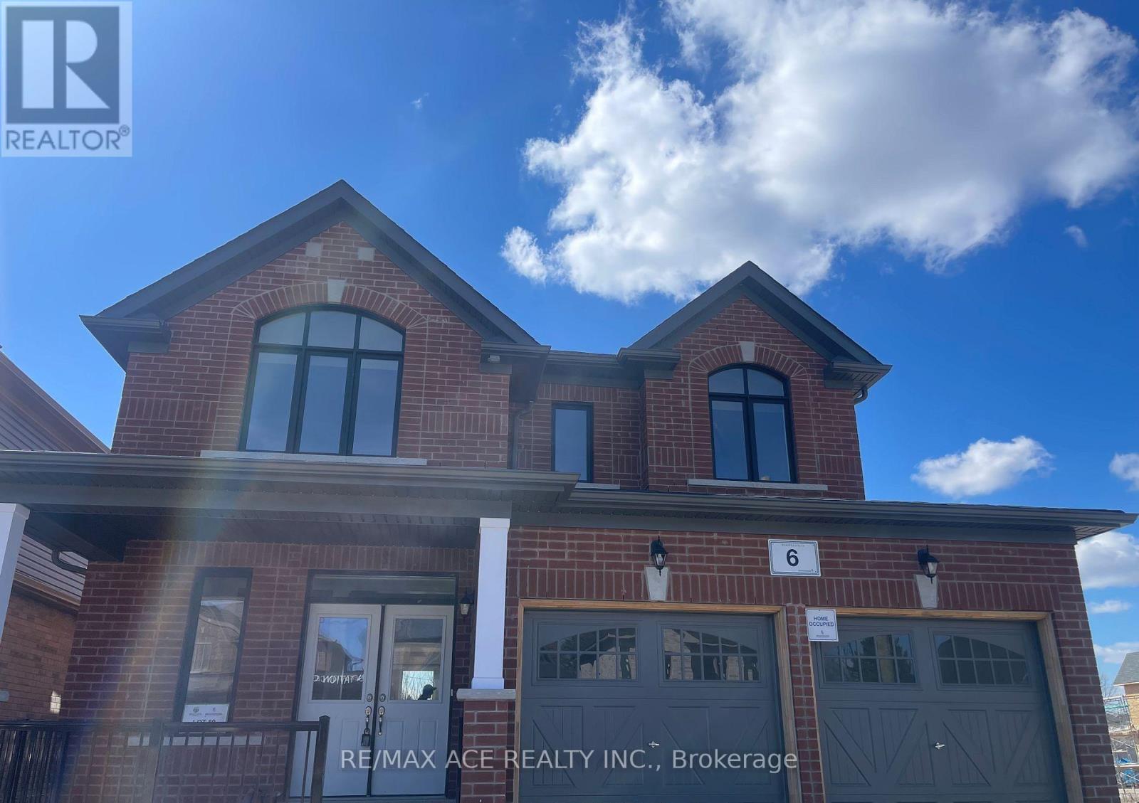 6 WAKEFIELD BOULEVARD