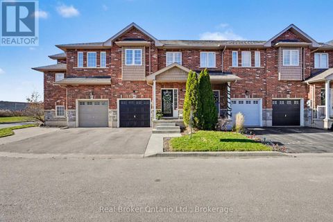 18 - 45 SEABREEZE CRESCENT Hamilton (Lakeshore) ON L8E0G1