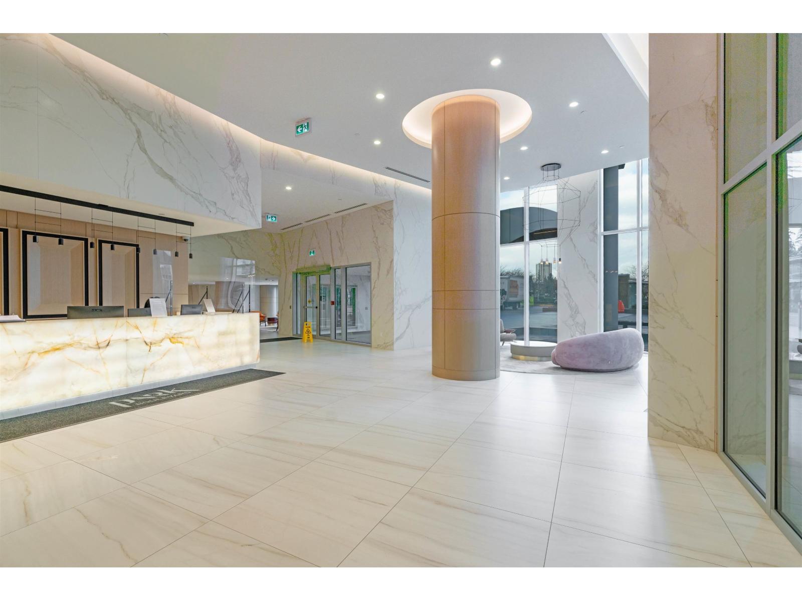 1904 9887 WHALLEY BOULEVARD