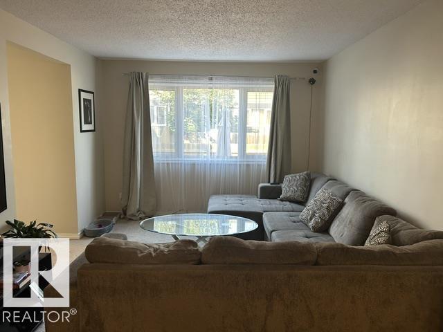 32 Belmead GD NW