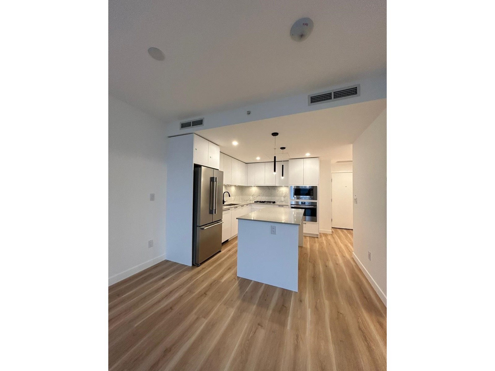 2503 8551 201 STREET