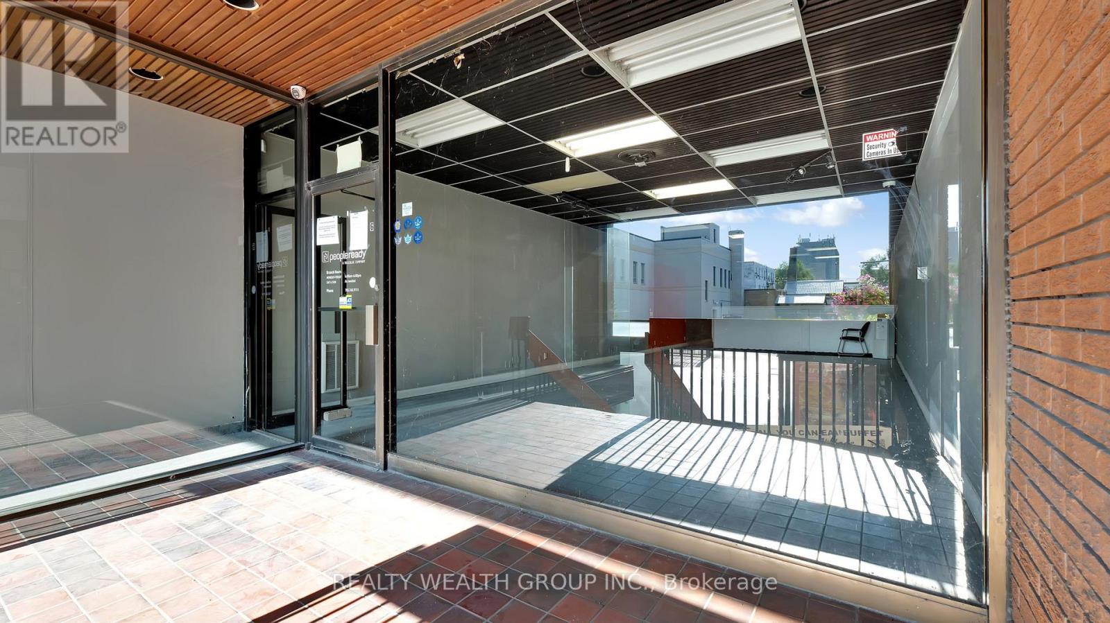 106 - 304-306 GEORGE STREET N