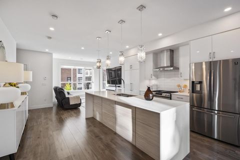 41 7177 194A STREET Surrey BC V4N1N3