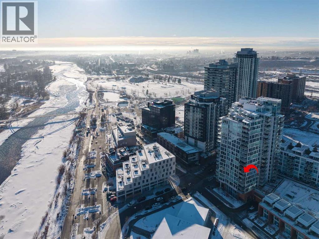 702, 519 Riverfront Avenue SE