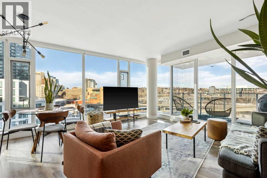 702, 519 Riverfront Avenue SE