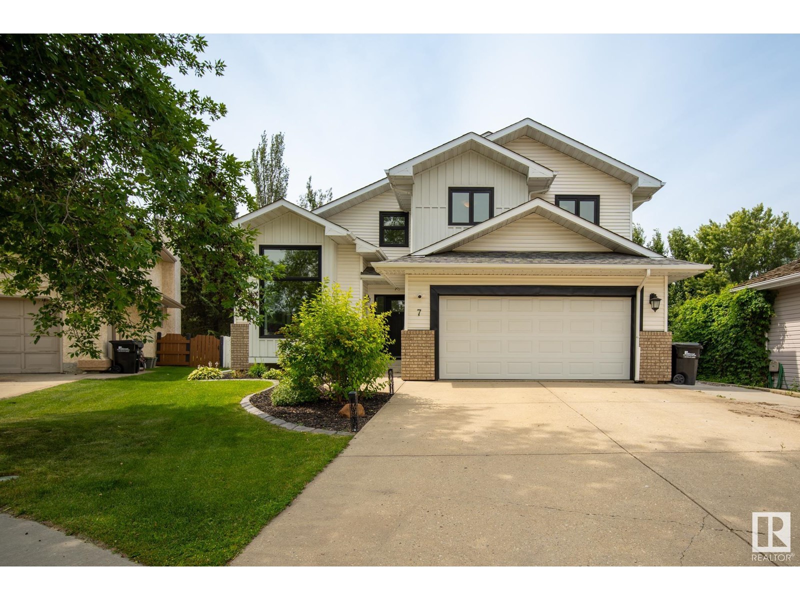 7 CHARLTON RD
