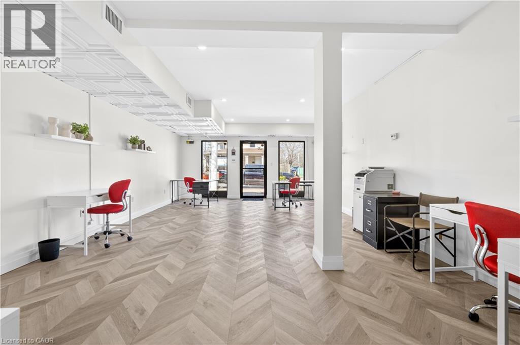 14 ONTARIO Street Unit# 3