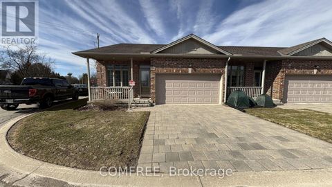 1 - 220 WALNUT STREET Lucan Biddulph (Lucan) ON N0M2J0