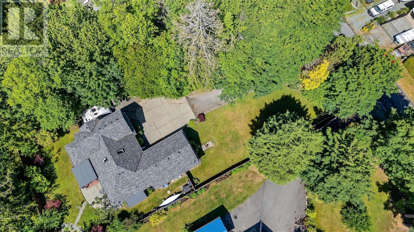 608 Noowick Rd