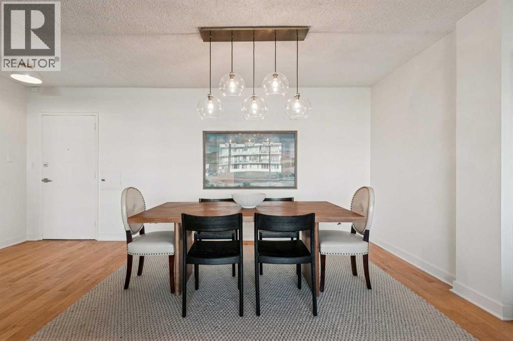 204, 3316 Rideau Place SW