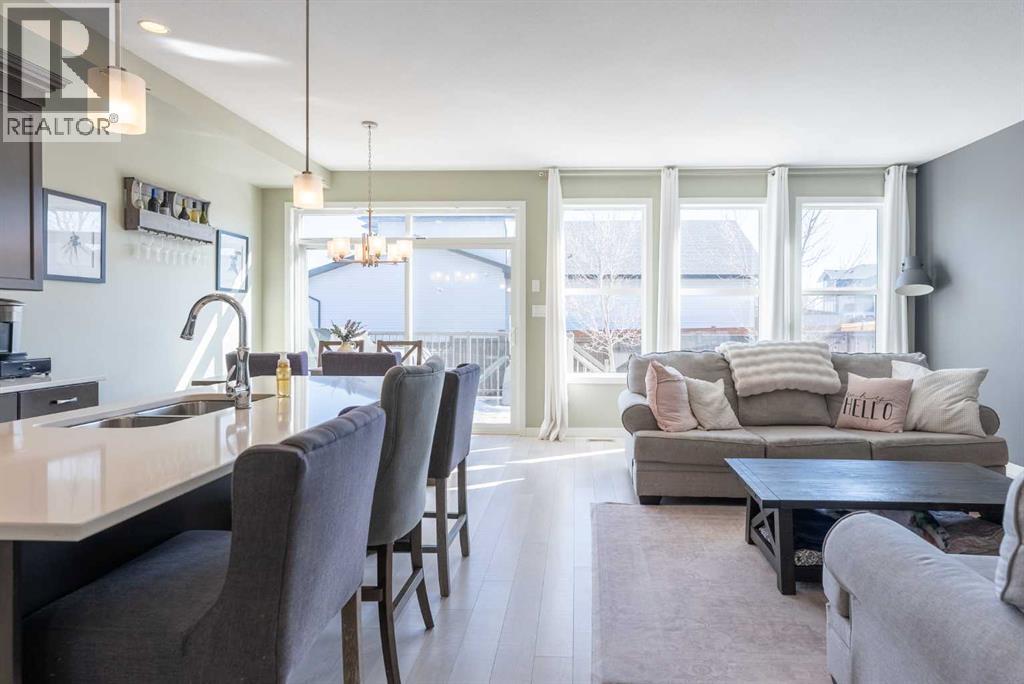 135 Riverhurst Cove W