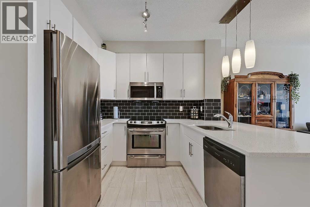 426, 207 Sunset Drive