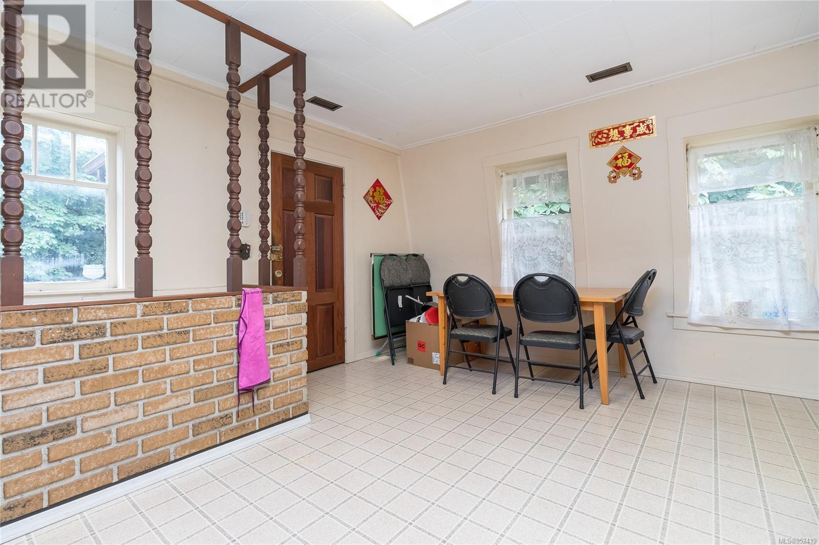 1494 Fisher Rd