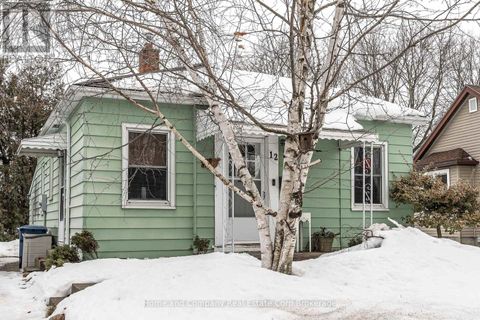 12 SOMERSET STREET Stratford ON N5A6K1