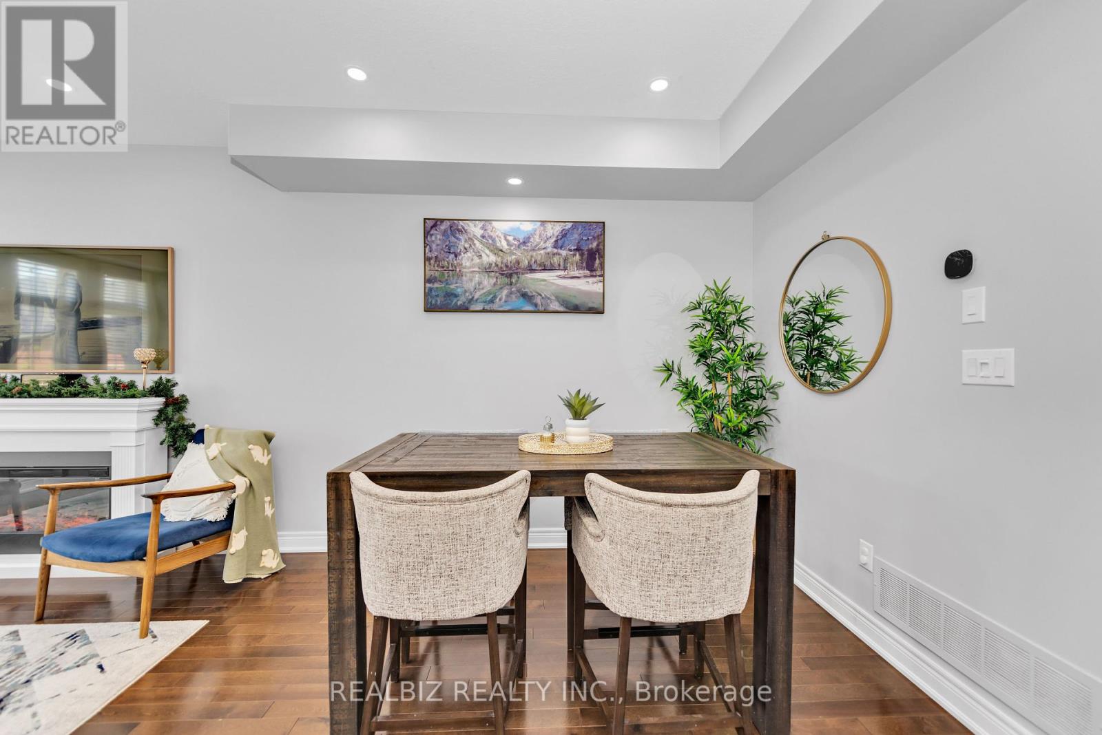 5 - 5972 TURNEY DRIVE