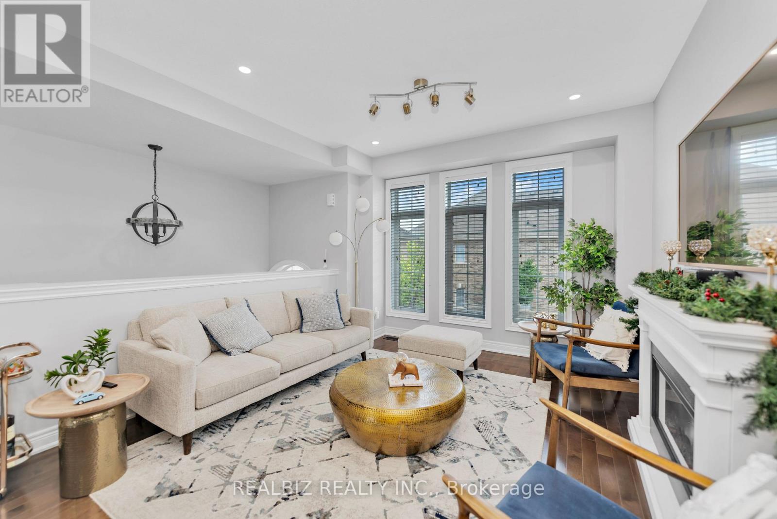 5 - 5972 TURNEY DRIVE