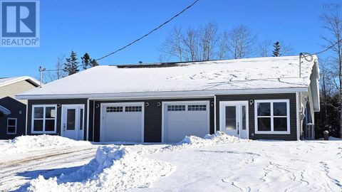 145 Blainedale Drive Salmon River NS B2N6M3