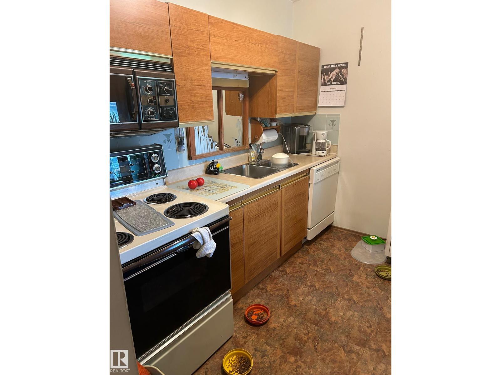 #401 10743 107 ST NW