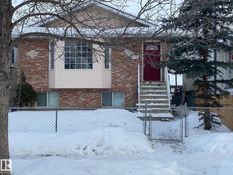 12005 95A ST NW Edmonton AB T5G1R6