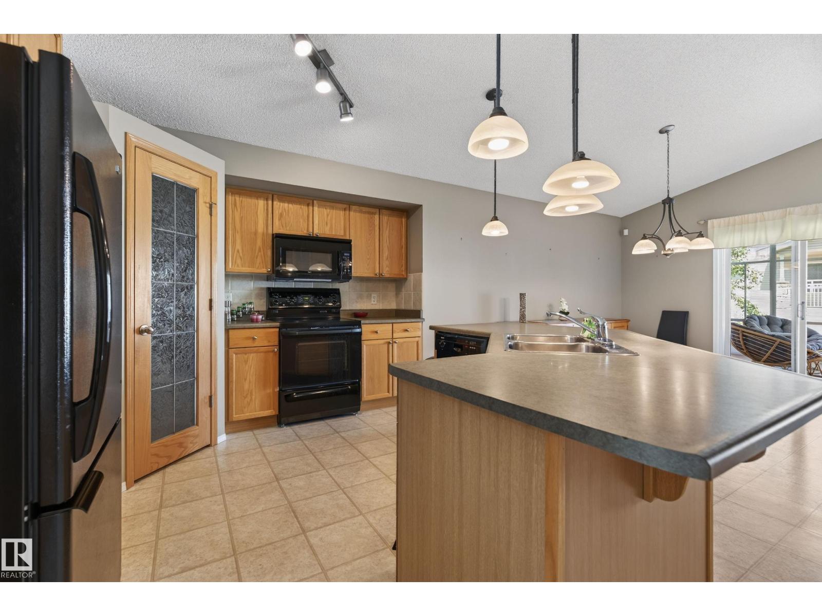 2252 BRENNAN CO NW
