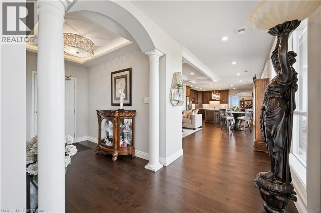 255 KEATS Way Unit# 1404