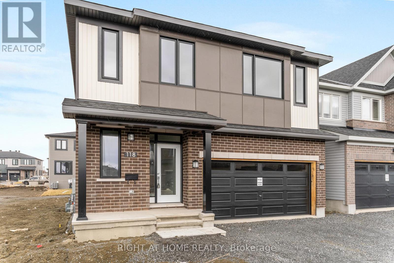 118 LUMEN PLACE