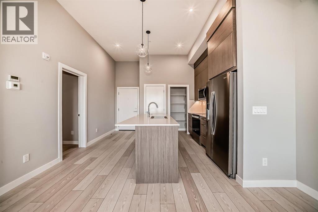 2318, 60 Skyview Ranch Road NE
