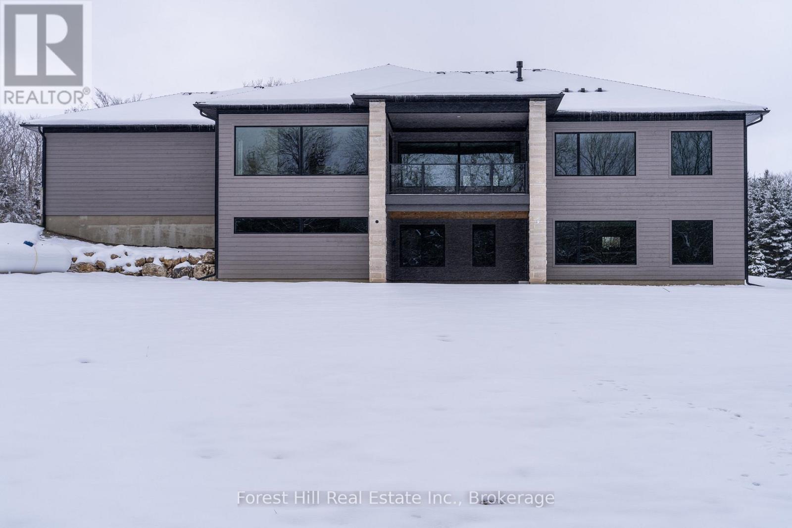 147 BLUE JAY CRESCENT