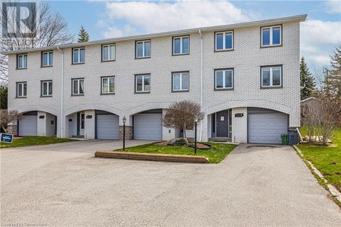 210-216 HOMESTEAD Crescent London ON N6G2E5