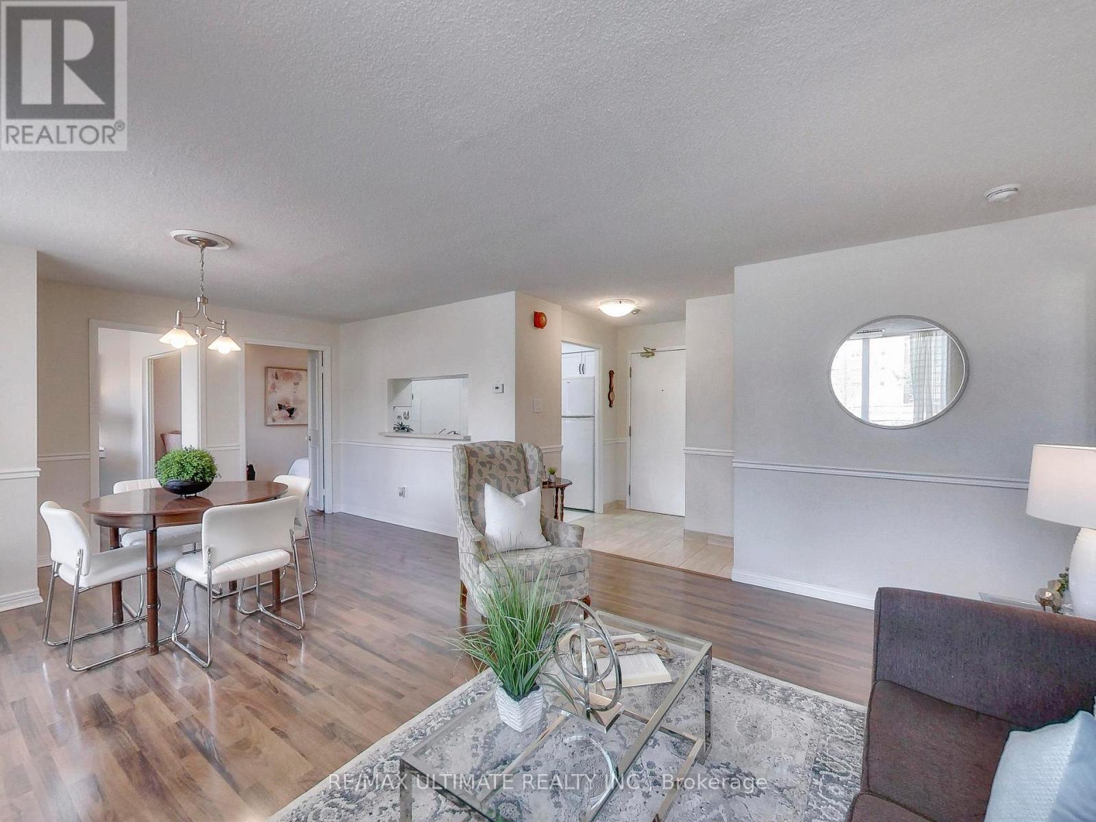 101 - 30 WILSON STREET