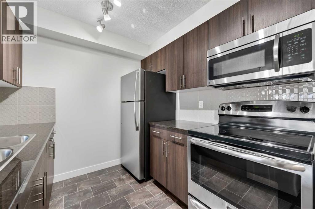 3310, 625 Glenbow Drive