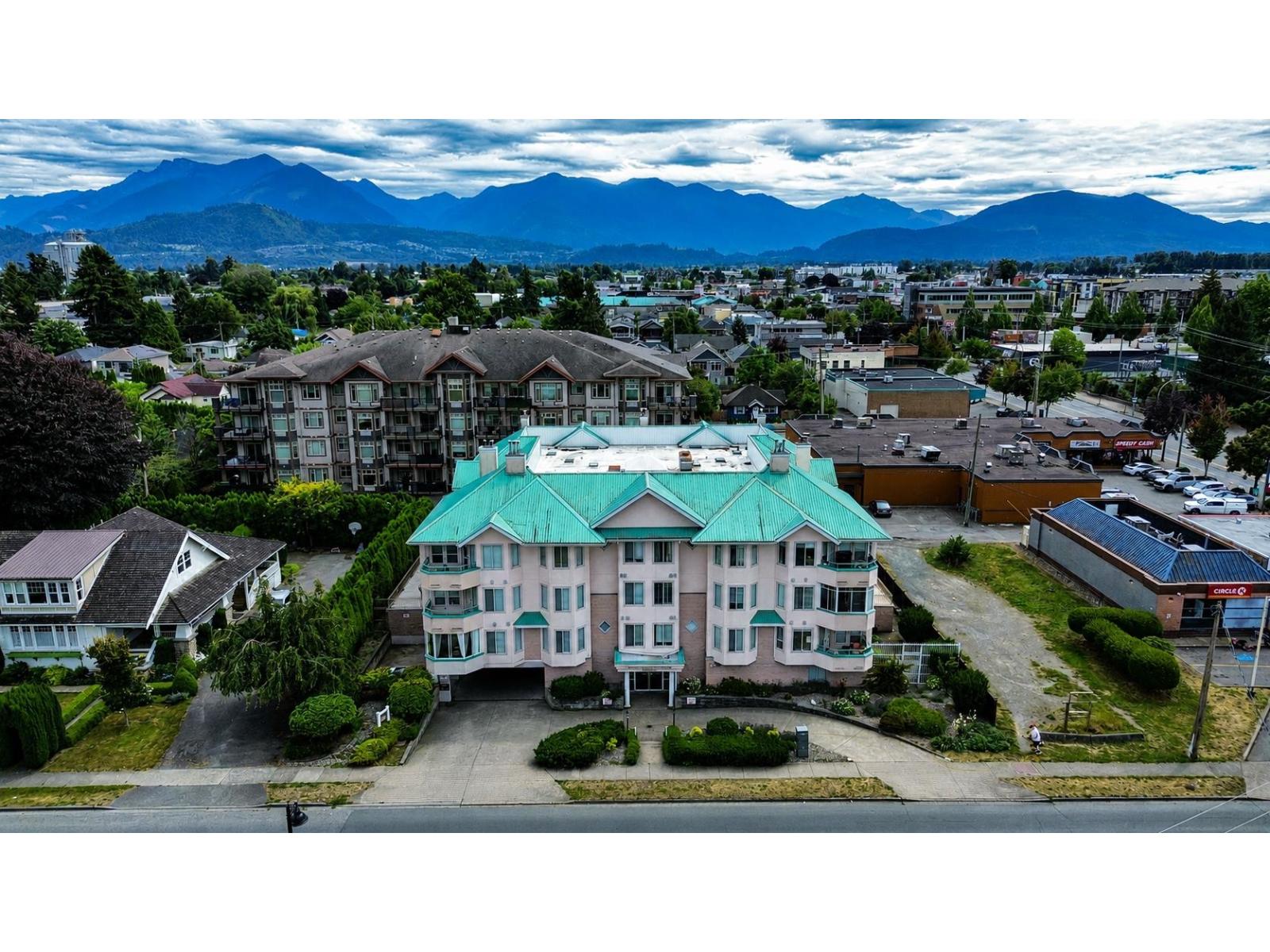 204 46000 FIRST AVENUE|Chilliwack Downtown