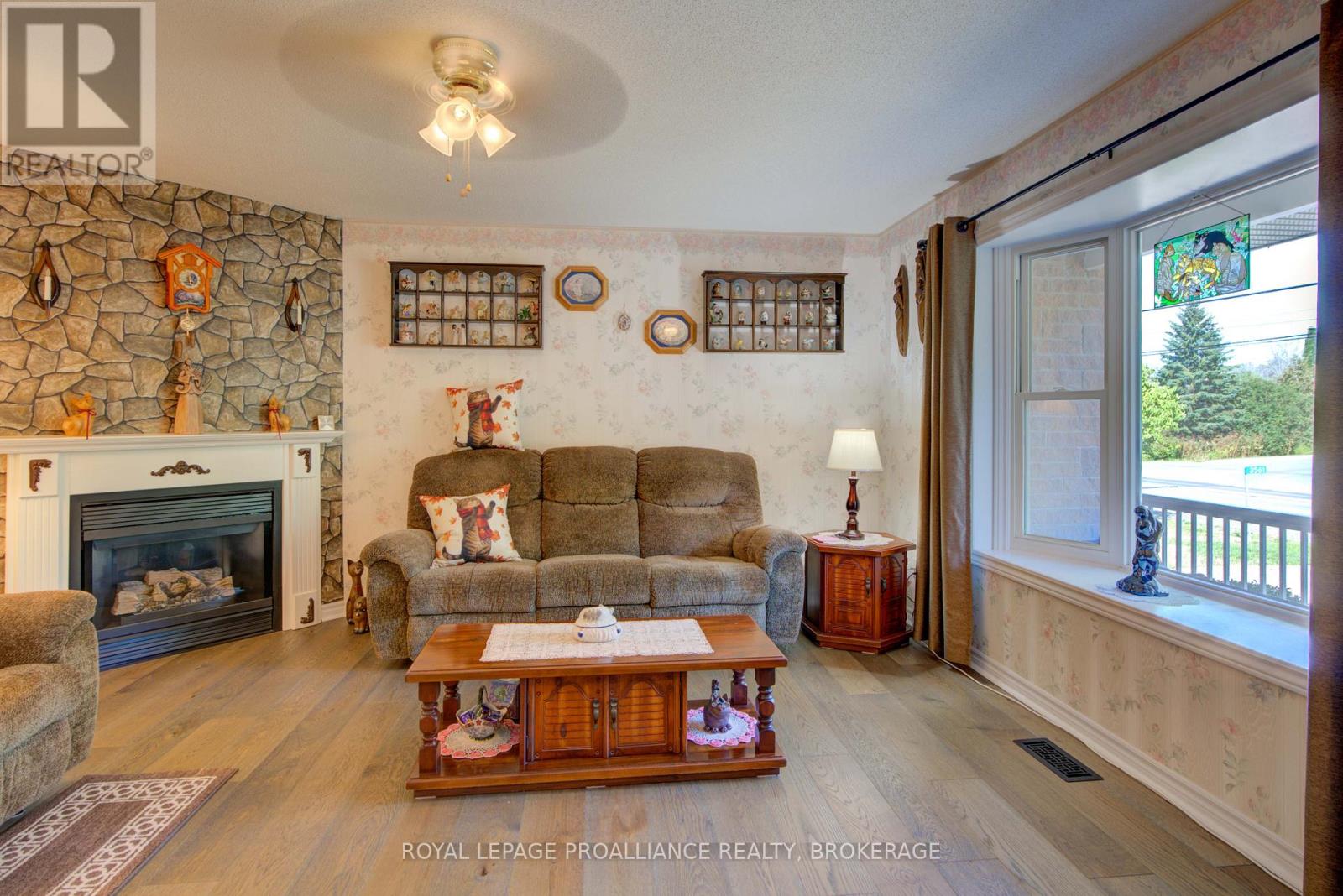 3561 PRINCESS STREET