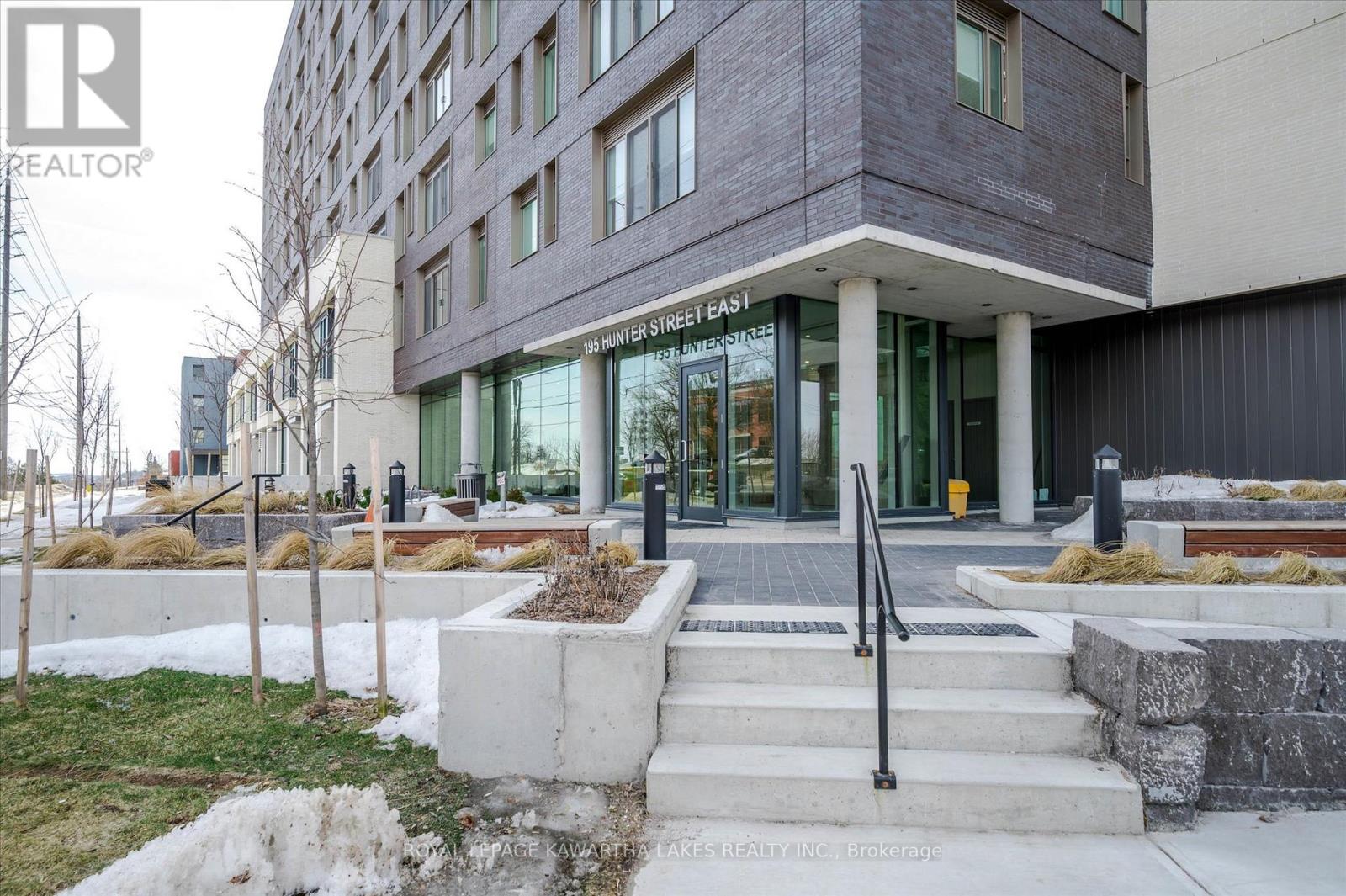 404 - 195 HUNTER STREET E